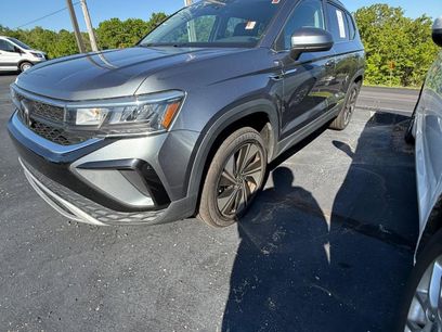 Used 2024 Volkswagen Taos SE