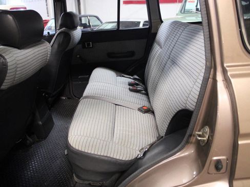 Used 1987 Toyota Land Cruiser image 40