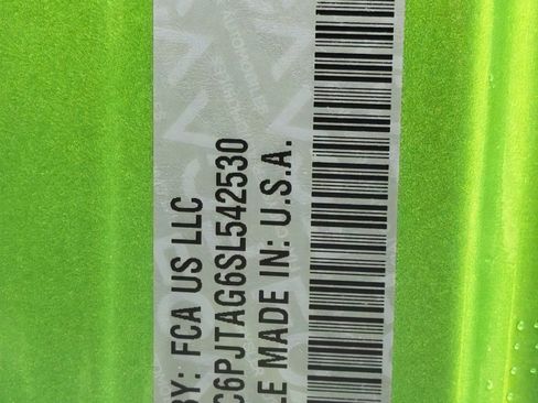 New 2025 Jeep Gladiator Willys image 30