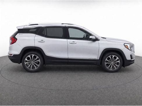 Used 2019 GMC Terrain SLT w/ Preferred Package FWD image 8