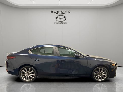 Used 2024 MAZDA MAZDA3 s FWD image 6