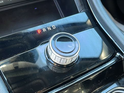 Used 2023 Jeep Grand Cherokee Altitude image 17