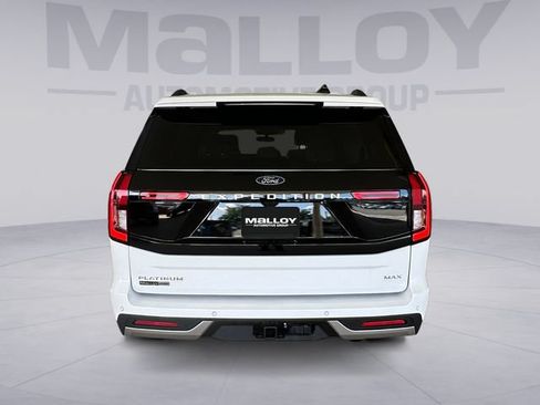 Certified 2025 Ford Expedition Max Platinum AWD/4WD image 4