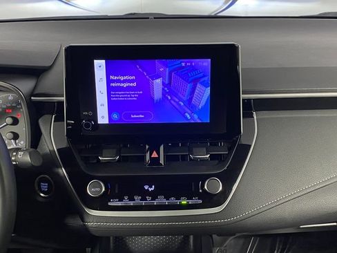 Certified 2025 Toyota Corolla SE image 14