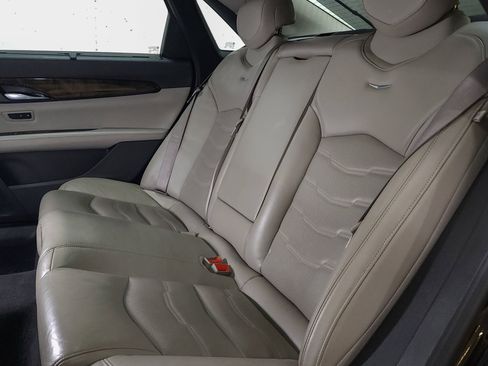 Used 2018 Cadillac CT6 Luxury image 48