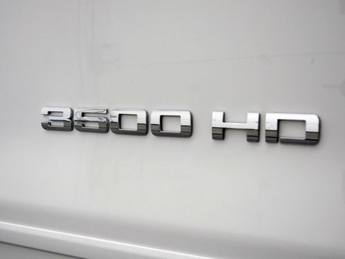 Used 2019 Chevrolet Silverado 3500 LT AWD/4WD image 10