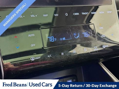Used 2022 Hyundai Tucson Limited w/ Cargo Package image 17
