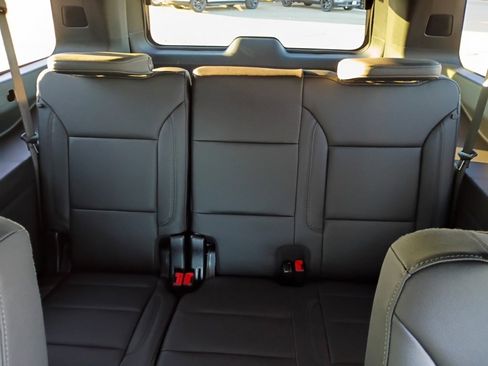New 2026 Chevrolet Suburban LT w/ Comfort Package image 13