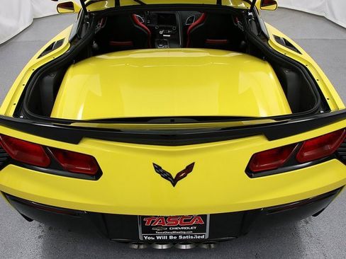 Used 2019 Chevrolet Corvette Stingray Coupe image 23