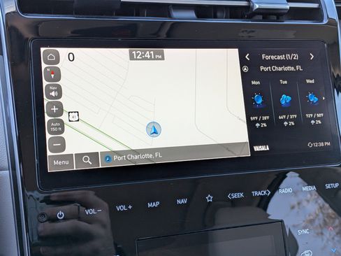 Used 2023 Hyundai Tucson Limited image 36