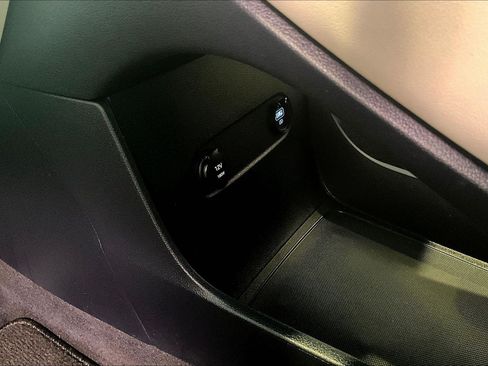 Used 2022 Hyundai Palisade SEL w/ 8P Bench Seat Package FWD image 17