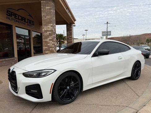 Used 2021 BMW 430i Coupe w/ M Sport Package image 8