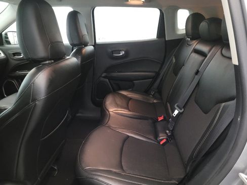 Used 2020 Jeep Compass Latitude image 18