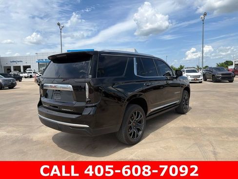 Used 2023 GMC Yukon Denali w/ LPO, Floor Liner Package AWD/4WD image 3