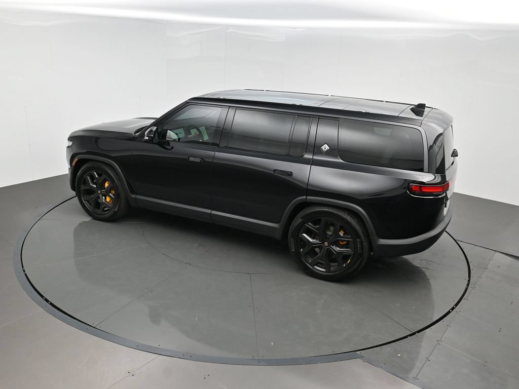 Used 2025 Rivian R1S Premium Dual AWD/4WD image 47