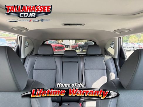 Used 2025 Kia Seltos EX w/ EX Sunroof Package FWD image 35