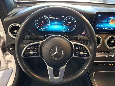 Used 2022 Mercedes-Benz GLC 300 4MATIC image 19