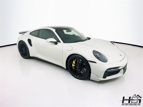 Used 2022 Porsche 911 Turbo S image 4