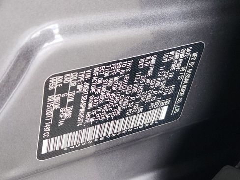 Used 2023 Nissan Rogue SV FWD image 35