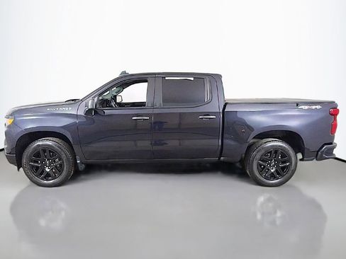 Used 2022 Chevrolet Silverado 1500 Custom AWD/4WD image 10