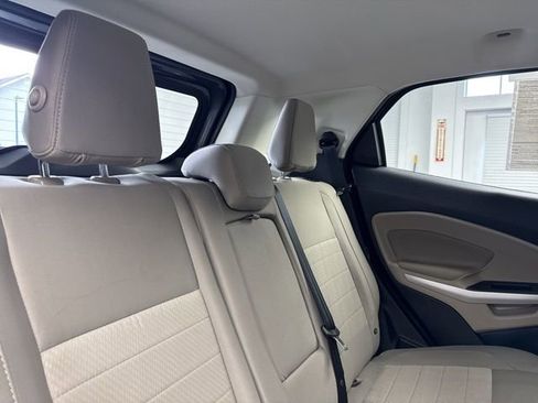 Used 2021 Ford EcoSport S image 17