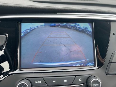 Used 2019 Buick Envision Essence AWD/4WD image 17