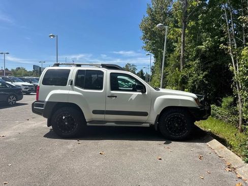 Used 2013 Nissan Xterra S w/ Value Package AWD/4WD image 3