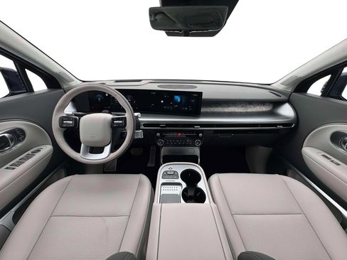 New 2026 Hyundai Ioniq 9 Calligraphy image 8