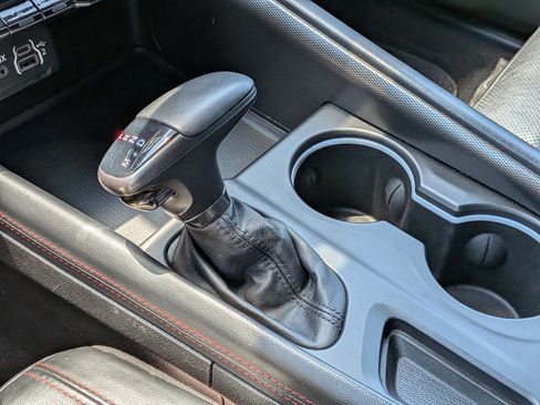 Used 2024 Dodge Durango GT RWD image 26