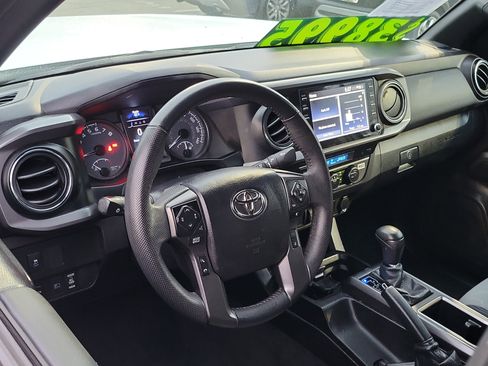 Used 2023 Toyota Tacoma TRD Off-Road w/ Black Out Package (TMS) image 7