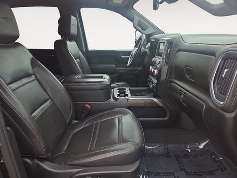 Used 2022 GMC Sierra 3500 Denali w/ Denali Ultimate Package AWD/4WD image 15