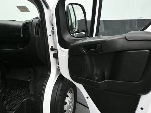 Used 2023 RAM ProMaster 2500 FWD image 16