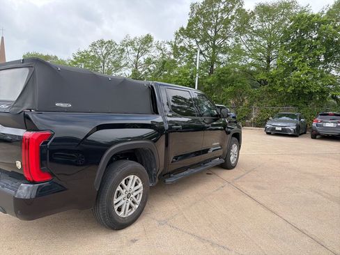 Used 2024 Toyota Tundra SR5 w/ SR5 Convenience Package AWD/4WD image 9