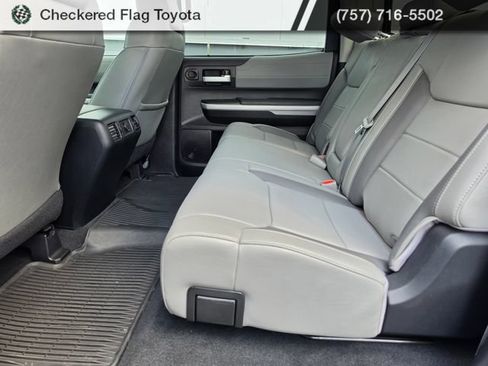 Used 2019 Toyota Tundra Limited w/ Limited Premium Package AWD/4WD image 25