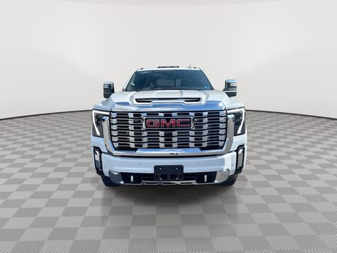 New 2026 GMC Sierra 2500 Denali AWD/4WD image 3