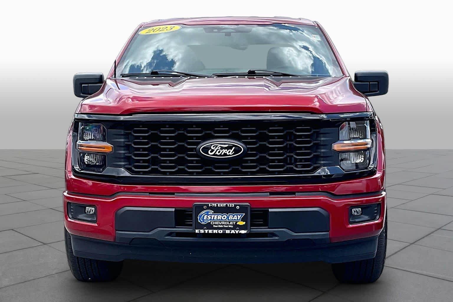 Used 2025 Ford F150 STX w/ STX Black Appearance Package RWD image 4