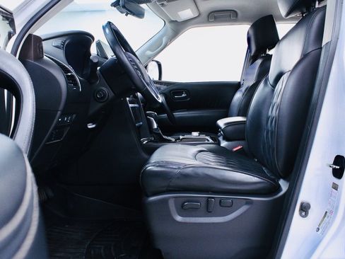 Used 2021 Nissan Armada Platinum image 17