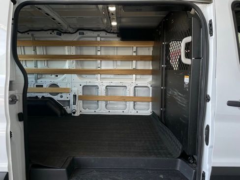 Used 2024 Ford Transit 250 Low Roof w/ Exterior Upgrade Package image 20