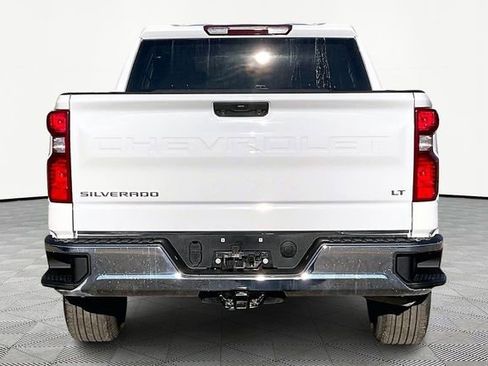 Used 2022 Chevrolet Silverado 1500 LT image 6