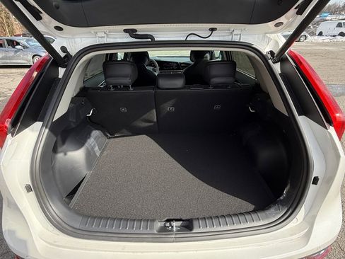 New 2025 Kia Niro Wave w/ Wave Preserve Package image 26
