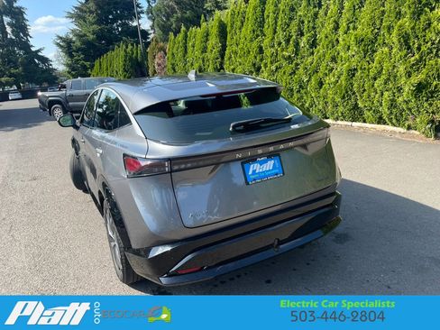 Used 2023 Nissan Ariya FWD image 10