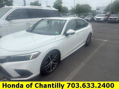 Used 2023 Honda Civic Touring image 1