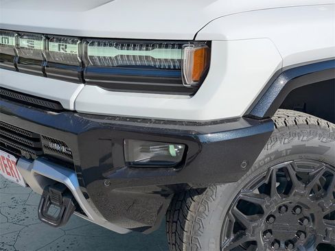 New 2026 GMC Hummer EV 4x4 Crew Cab image 3