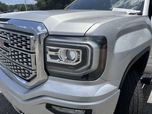 Used 2017 GMC Sierra 1500 Denali RWD image 32