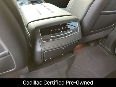 Certified 2024 Cadillac Escalade Sport Platinum w/ LPO, ONYX Package AWD/4WD image 19