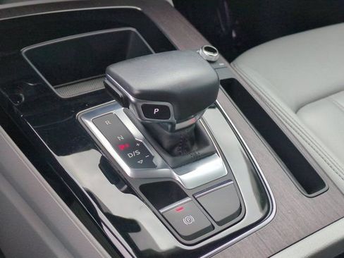 Used 2021 Audi Q5 2.0T Premium w/ Convenience Package AWD/4WD image 26