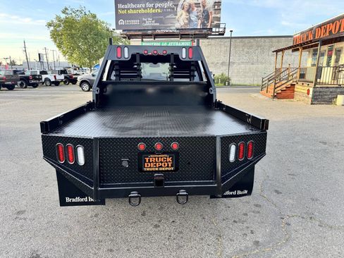 Used 2015 RAM 2500 Tradesman w/ Chrome Appearance Group image 9