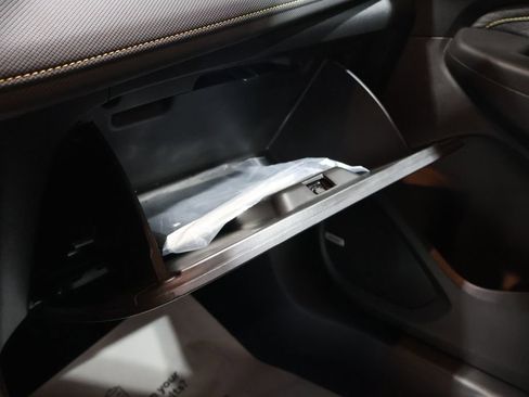 Used 2025 Chevrolet TrailBlazer ACTIV w/ Convenience Package image 31