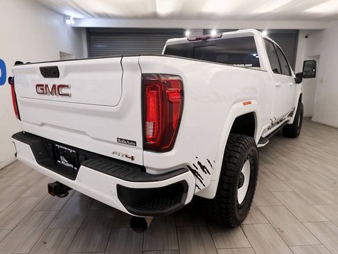 Used 2023 GMC Sierra 2500 AT4 w/ AT4 Premium Plus Package AWD/4WD image 5