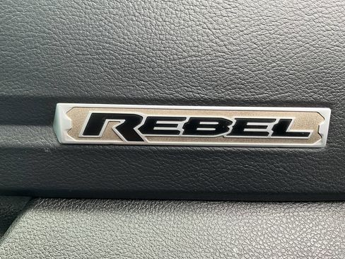 Used 2016 RAM 1500 Rebel AWD/4WD image 38